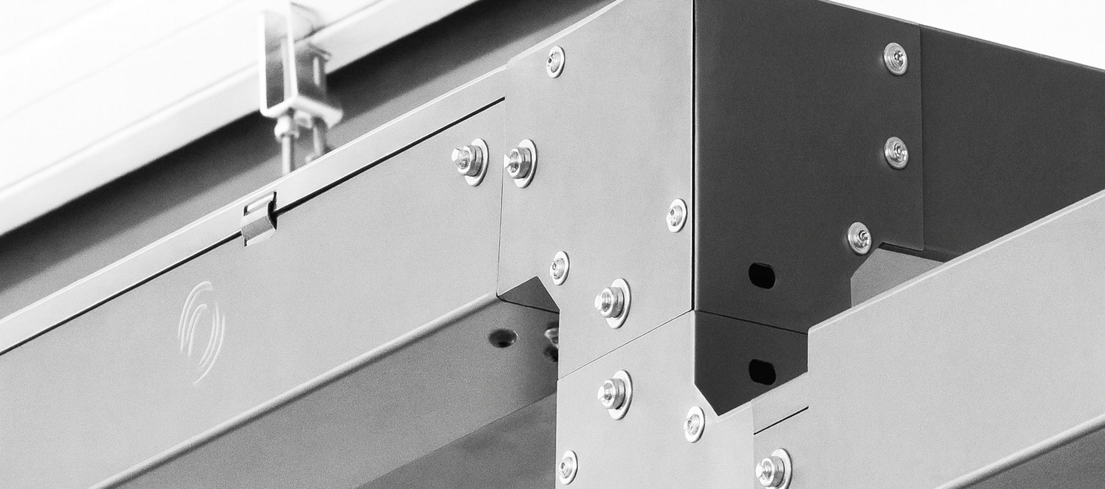 ducto-embisagrado-interiores-dos-tecnotray